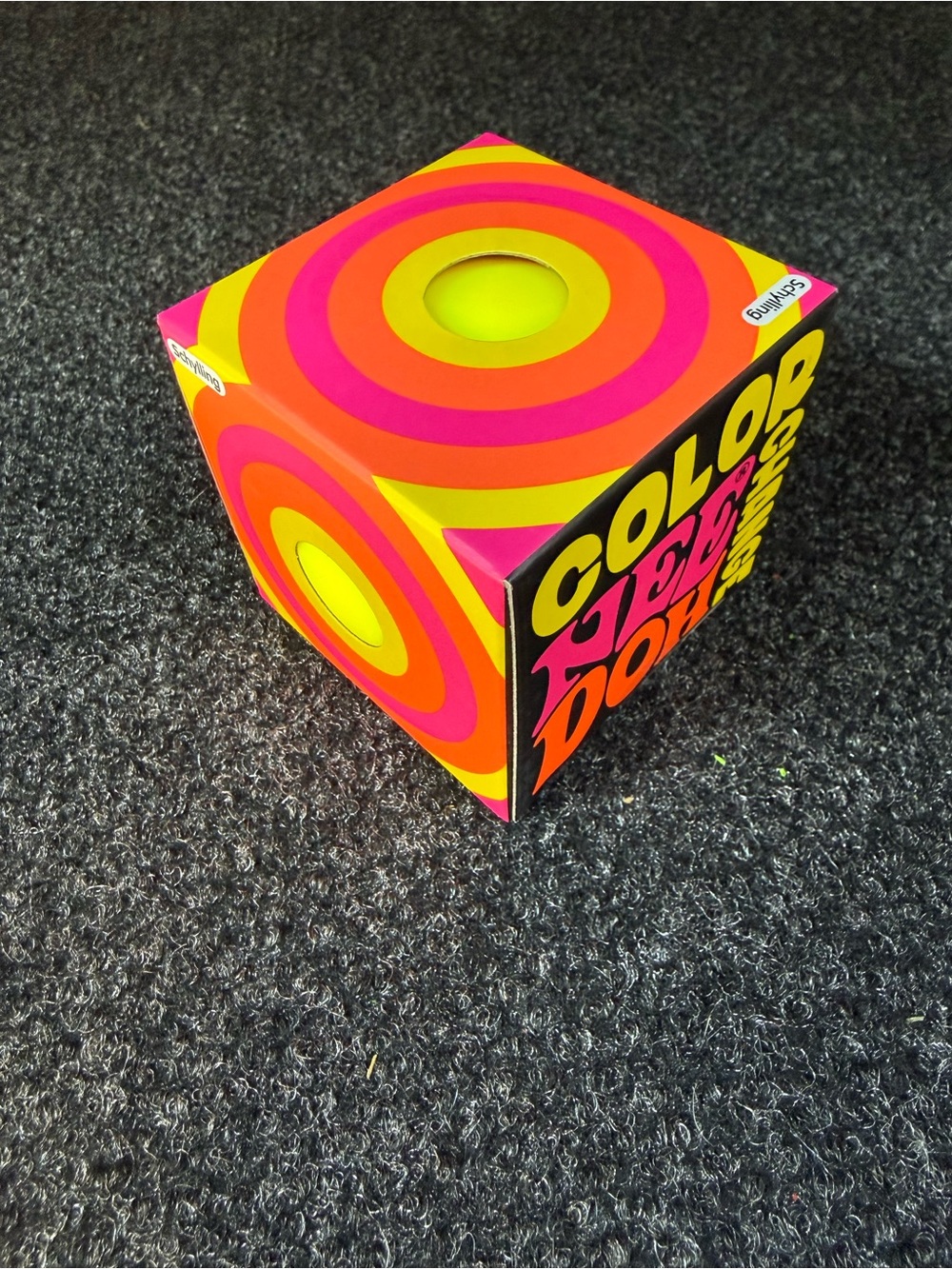NEW NeeDoh Color Change Yellow to Orange Schylling Squishy Fidget Toy